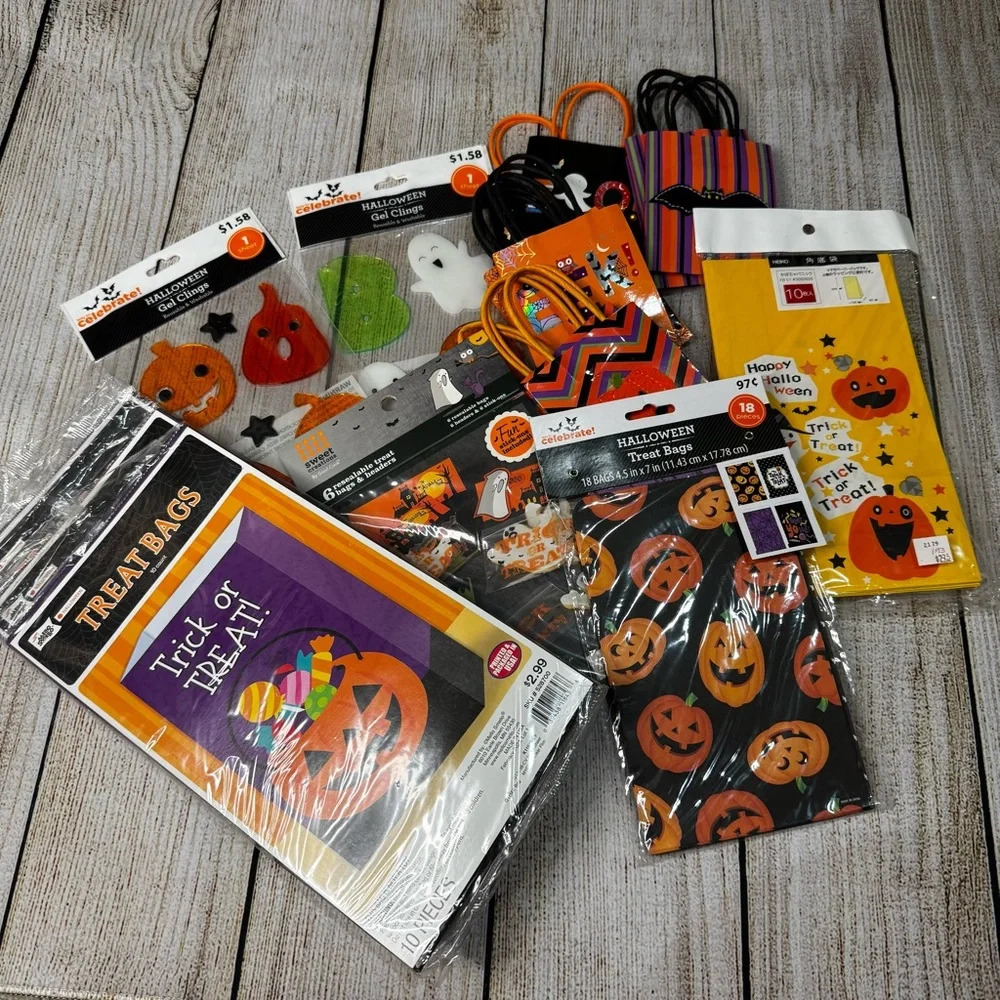 Lot of New/Unused Halloween Goodie Candy Bags and Gel Clings